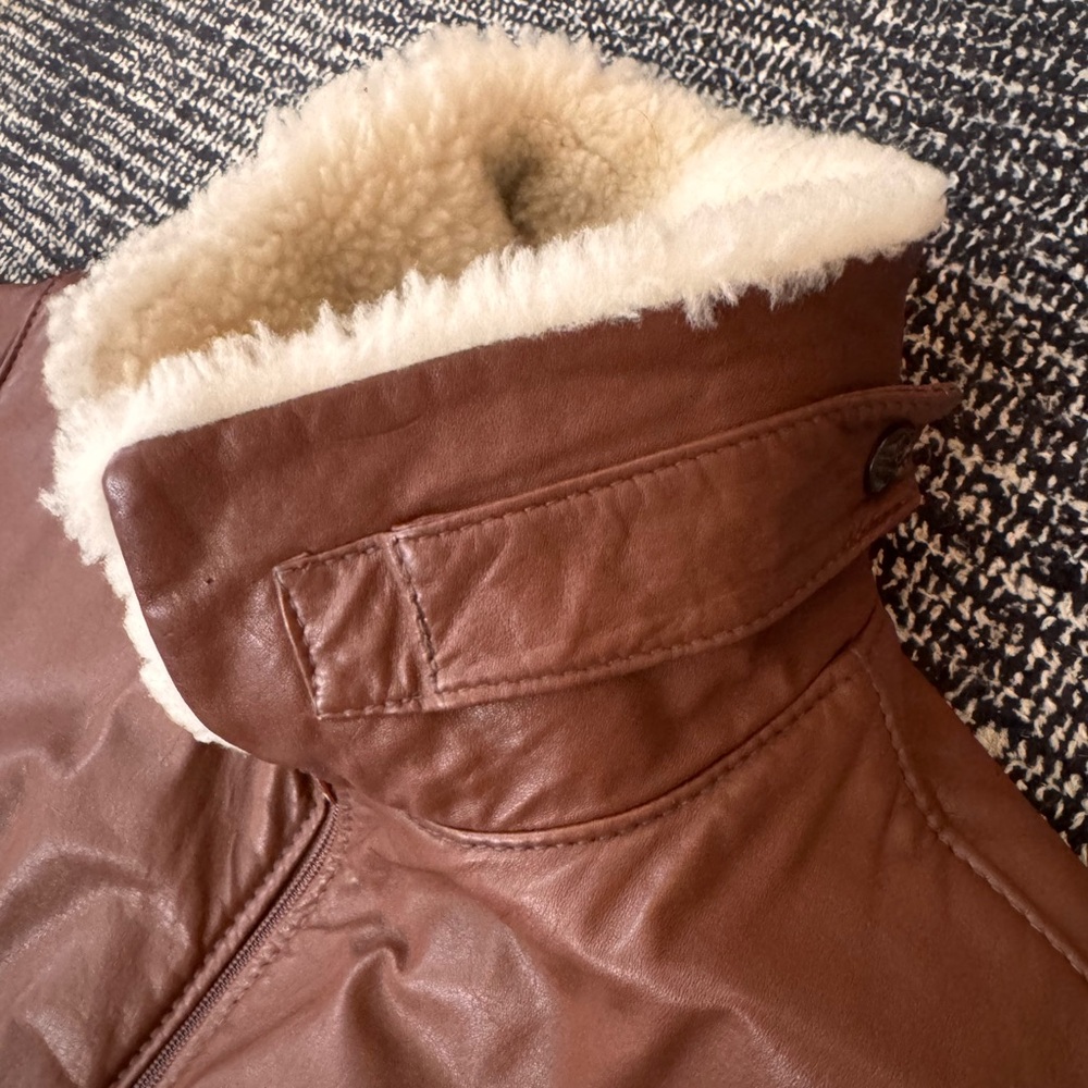 Vintage L.L. Bean Leather Bomber Jacket with Sheepskin Collar - Picture 2 of 10